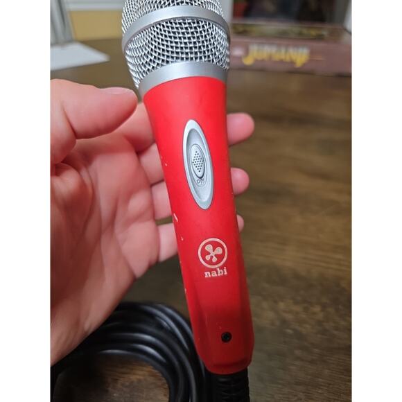 Nabi Wired Microphone with 1/4" Jack Red & Silver For NABI karaoke Machine - Picture 10 of 16